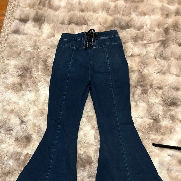 Free People Crvy Super High Rise Lace Up Flare Jeans Size 28 - Picture 5 of 5